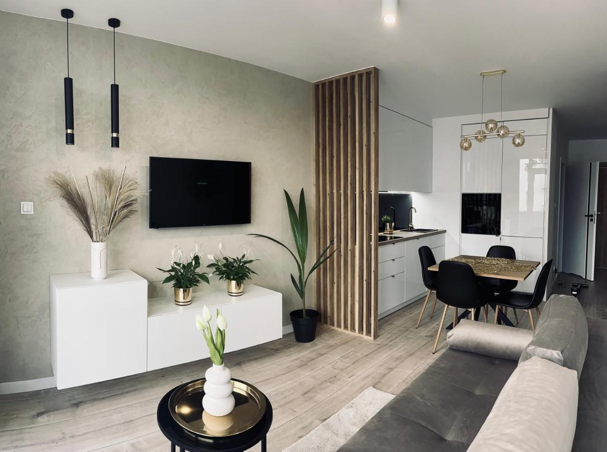 Nowoczesny Apartament Z Garazem Morelova Gdańsk Exterior foto