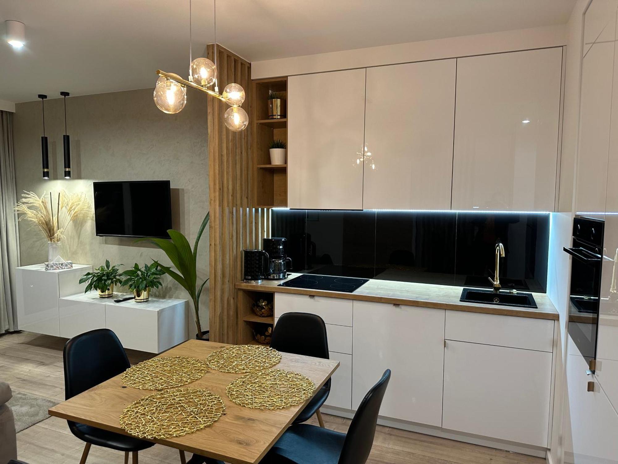 Nowoczesny Apartament Z Garazem Morelova Gdańsk Exterior foto
